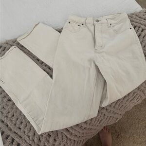 Size 6/28 Abercrombie & Fitch 90s straight ultra high rise straight leg jeans